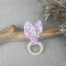 Charger l'image dans la galerie, Anneau de dentition Liberty Betsy fraise