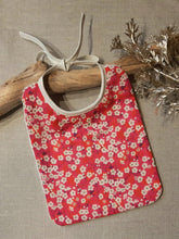 Charger l'image dans la galerie, Bavoir Liberty Mitsi rouge