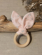 Charger l'image dans la galerie, Anneau de dentition Rose papillons blancs